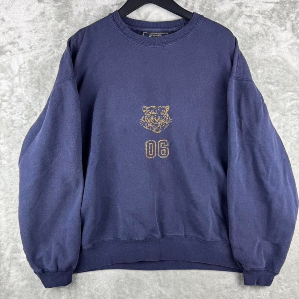 Navy G.H. Bass Tiger crewneck sweatshirt, Y2K / Vintage style, Baggy /‎ Boxy fit